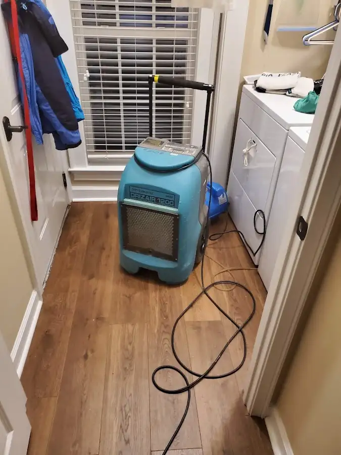 Commercial dehumidifier deployed for Crawl Space Restoration in Monroe